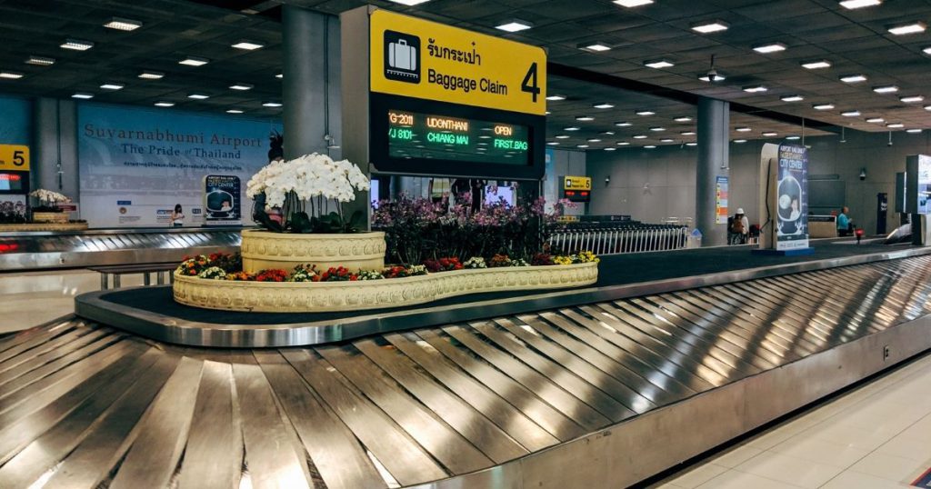 seguro para bagagem viagem internacional - Canva